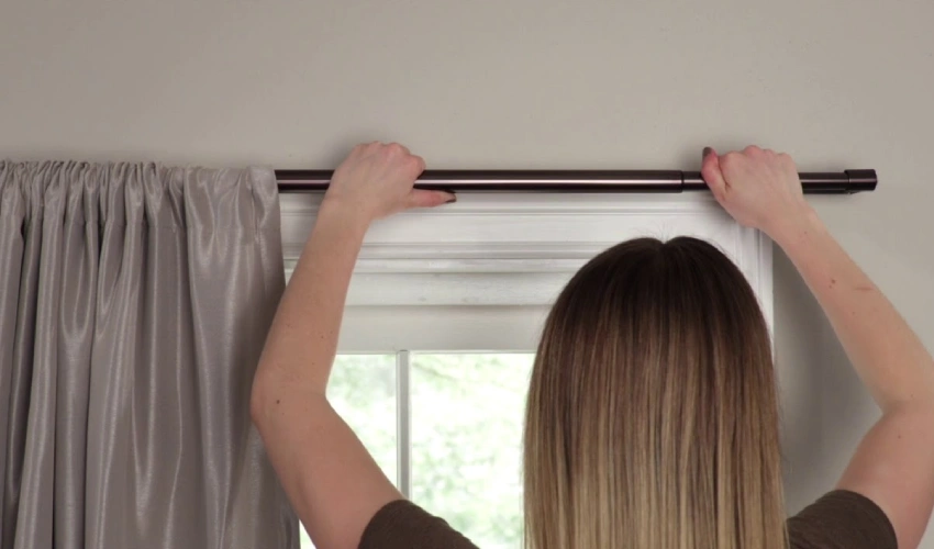 Use the Curved Rod in the Arch Window Curtains